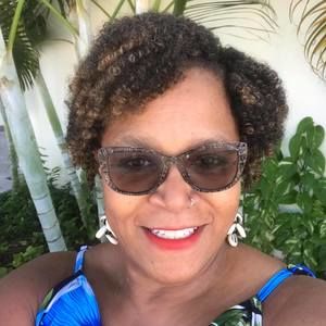 Meet your Posher, Lyn